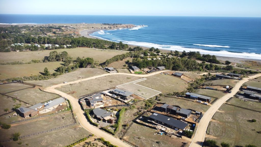 Terreno Con Vista Al Mar En Condominio De Alto Nivel